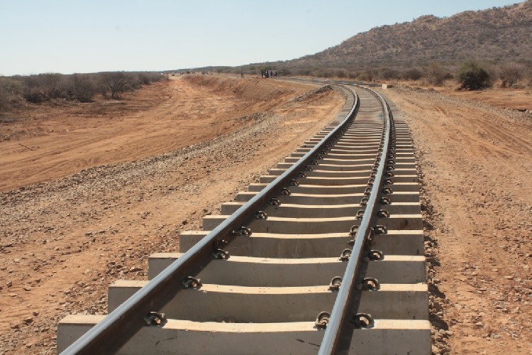 Namibian Civil Technicians Eager to Upgrade Railway System